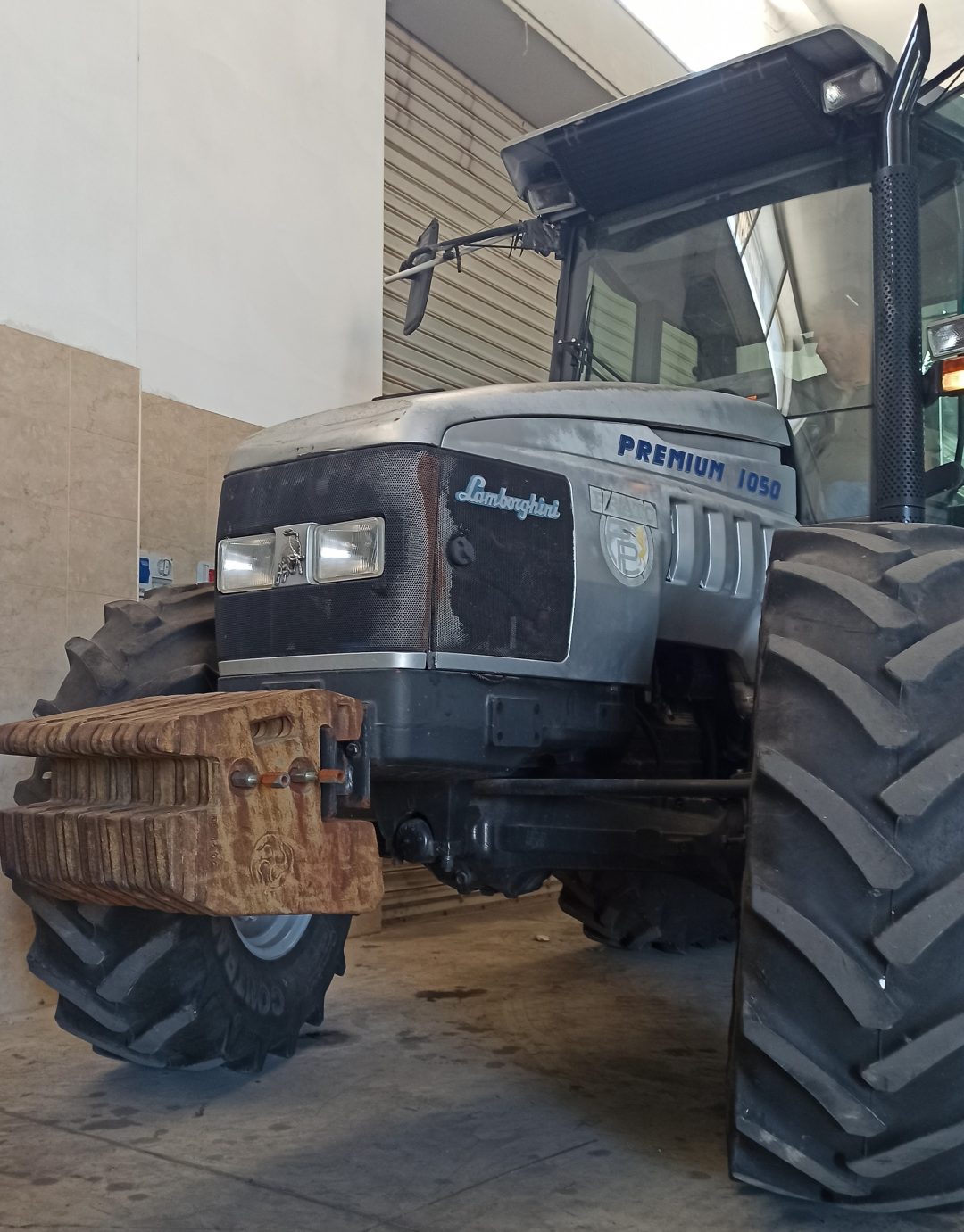 Premium 1050 – Trattore agricolo in vendita